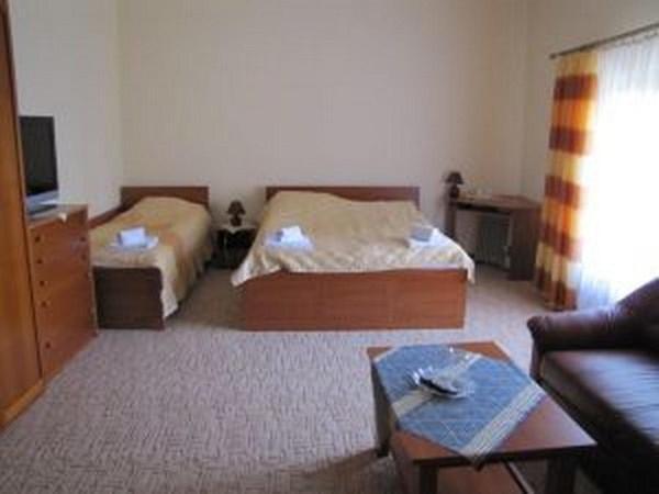 Hotel Zamek Karnity Milomlyn Room photo